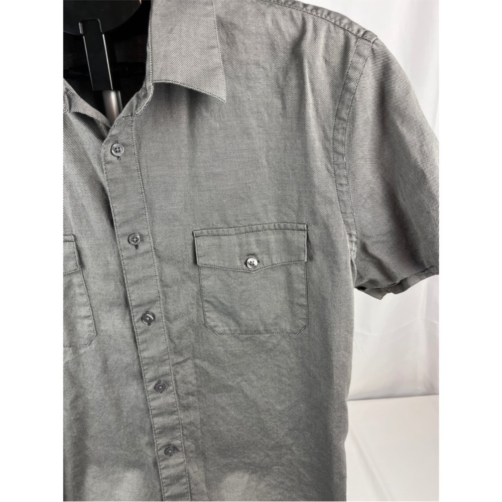 Perry Ellis Gray Shirt - Picture 2 of 7